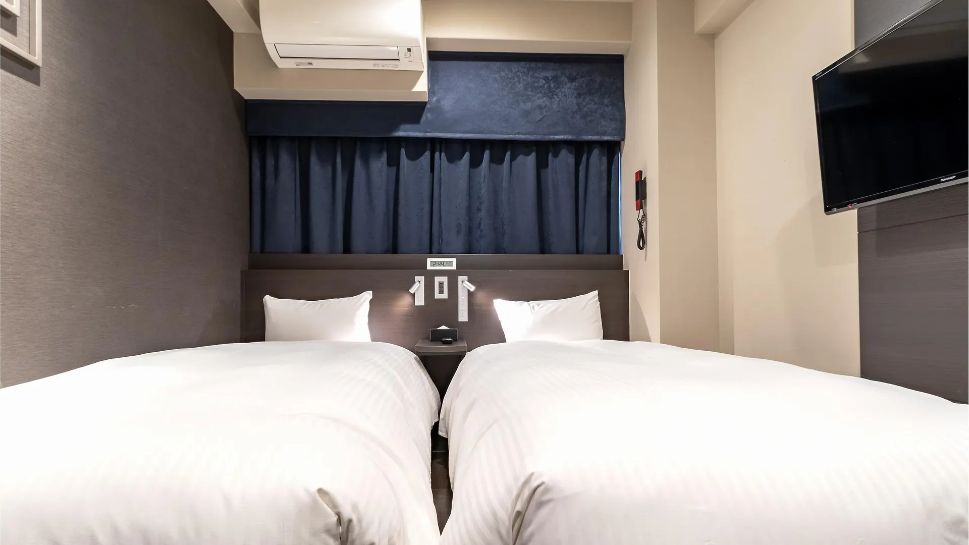 *** Hotel Red Roof Inn Kamata / Haneda Tokyo Japan